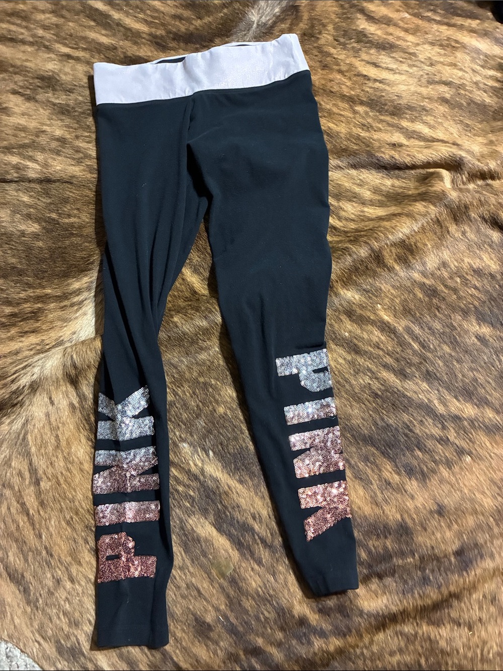 Victoria Secret Pink sequin leggings in small